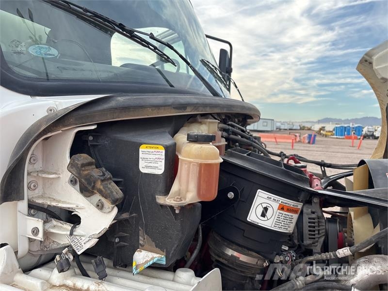 Freightliner M2 2000 gal 4x2 Water Truck Wassertanker