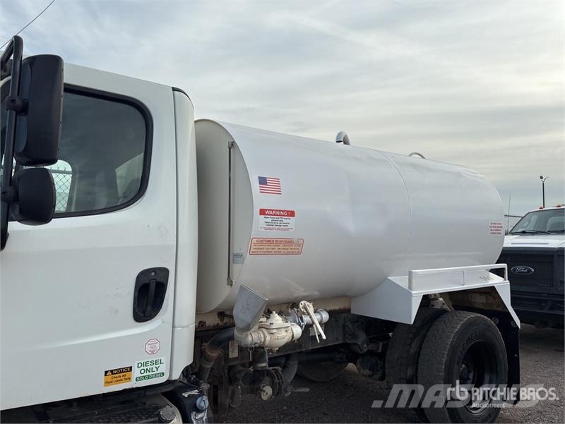 Freightliner M2 2000 gal 4x2 Water Truck Wassertanker