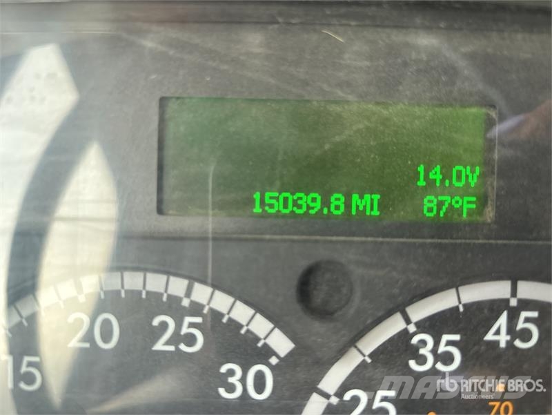 Freightliner M2 2000 gal 4x2 Water Truck Wassertanker