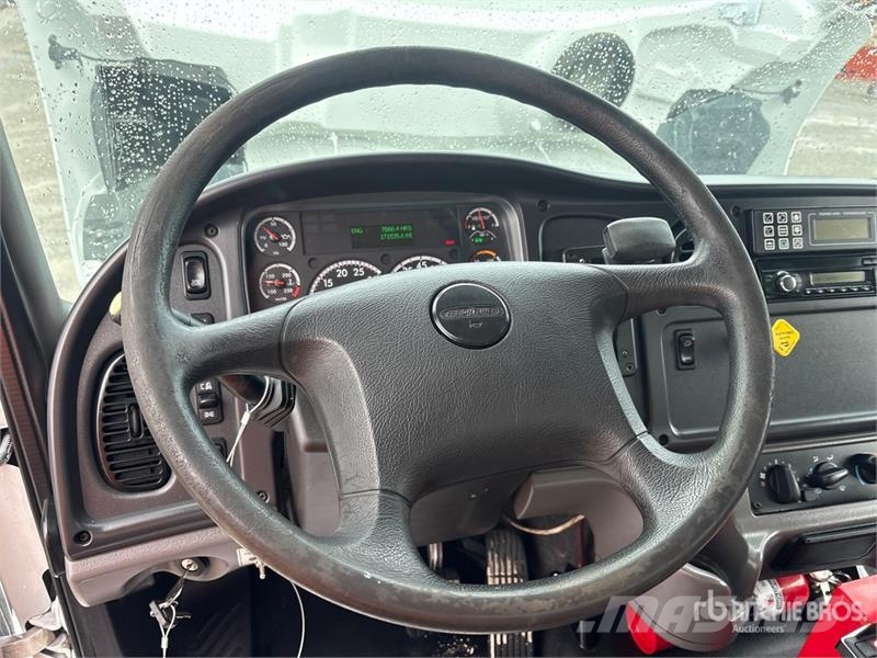 Freightliner M2 2500 gal 4x2 Water Truck Поливальні машини