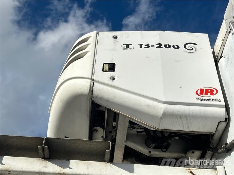 Freightliner M2 4x2 Refrigerated Truck Külmikautod