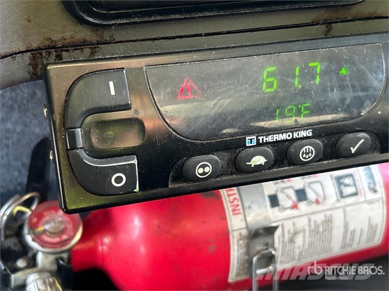 Freightliner M2 4x2 Refrigerated Truck Грузовики-Рефрижераторы