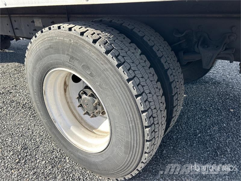 Freightliner M2 4x2 Refrigerated Truck Camiões caixa temperatura controlada