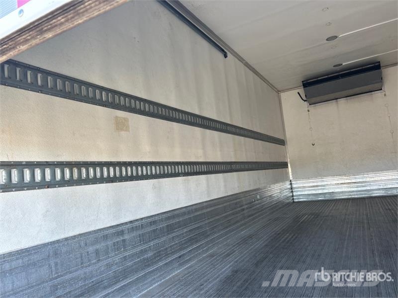Freightliner M2 4x2 Refrigerated Truck Tovornjaki hladilniki