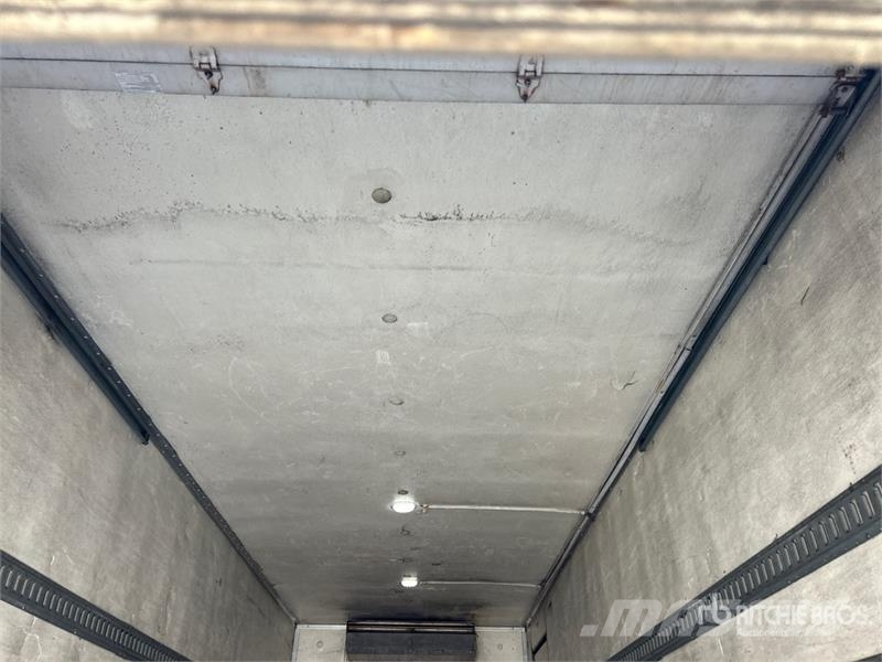 Freightliner M2 4x2 Refrigerated Truck Camiões caixa temperatura controlada