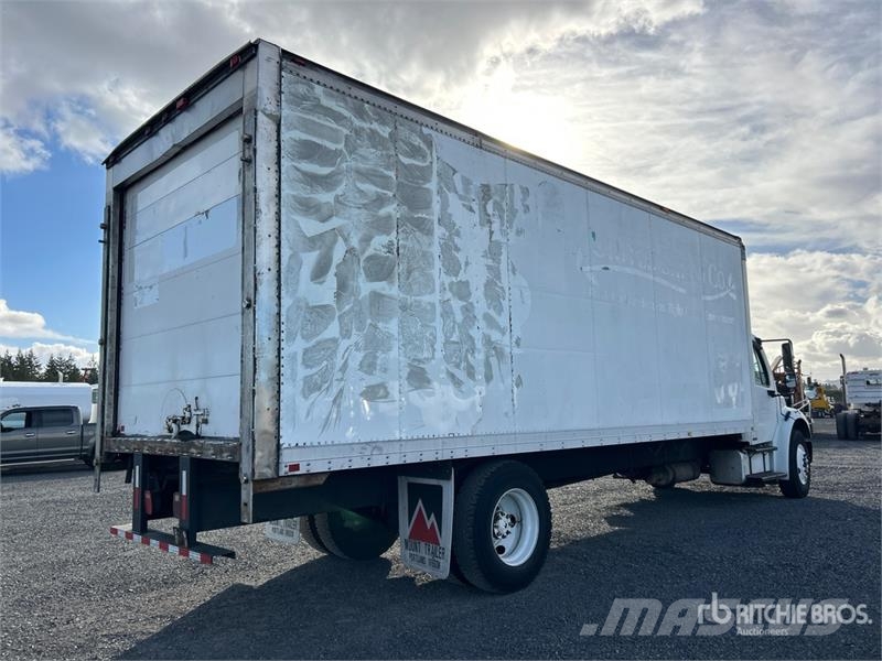 Freightliner M2 4x2 Refrigerated Truck Külmikautod