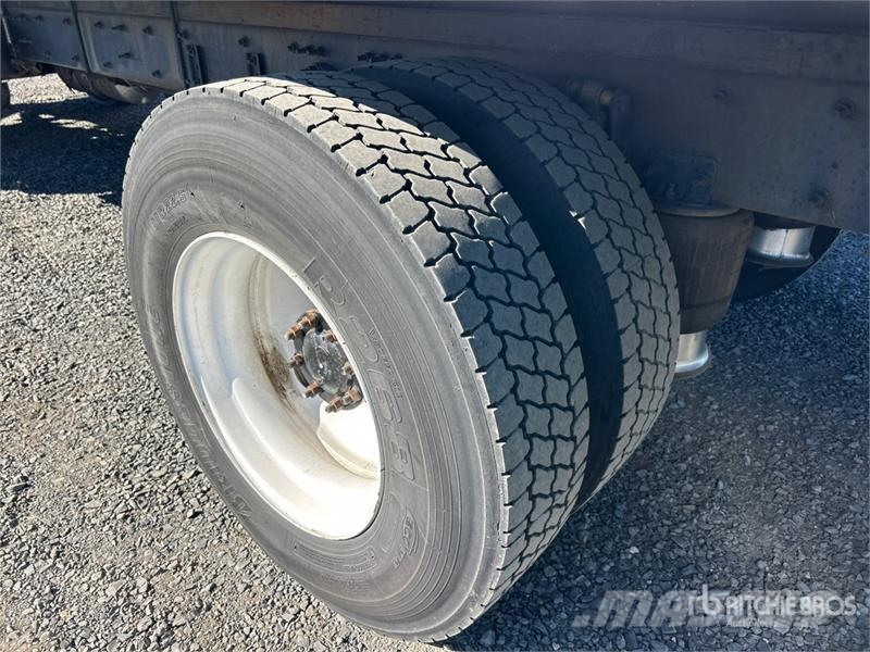 Freightliner M2 4x2 Refrigerated Truck Грузовики-Рефрижераторы