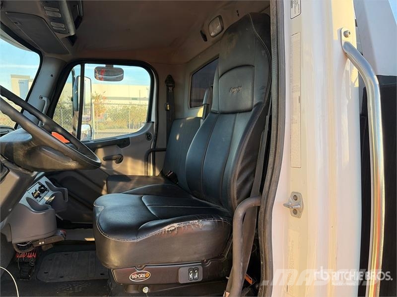 Freightliner M2 4x2 Service Truck مركبات الأغراض العامة