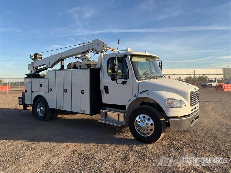 Freightliner M2 4x2 Service Truck مركبات الأغراض العامة