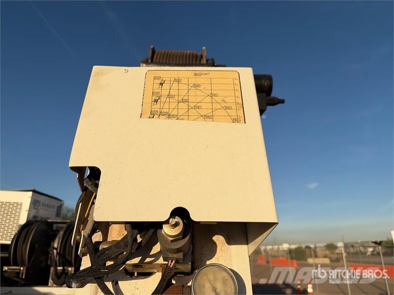 Freightliner M2 4x2 Service Truck مركبات الأغراض العامة