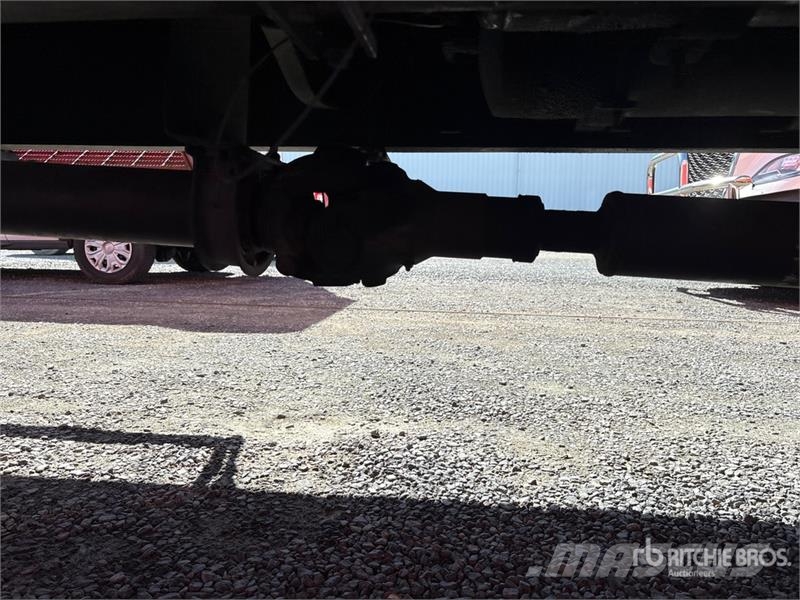 Freightliner M2106 4x2 Van Truck Fast kasse