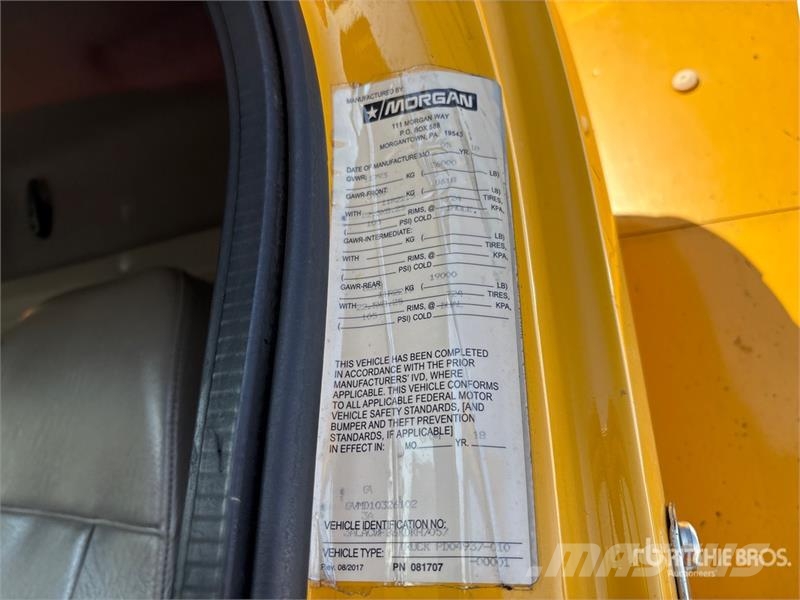 Freightliner M2106 4x2 Van Truck 탑차 트럭