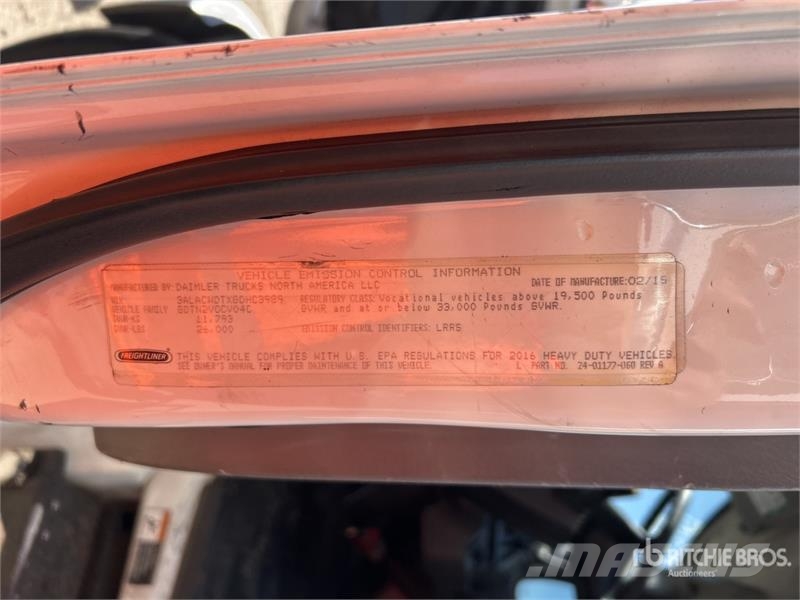 Freightliner M2106 4x2 Van Truck (Inoperable) Camion cassonati