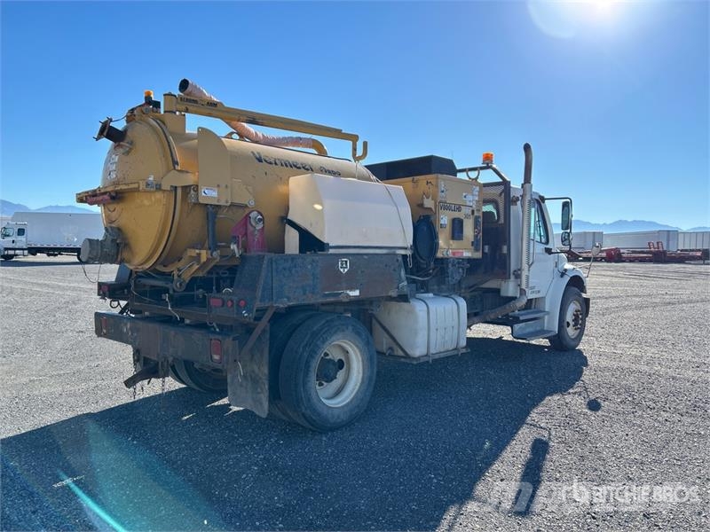 Freightliner M2106 4x2 Vacuum Tanker Truck 组合/真空油槽车