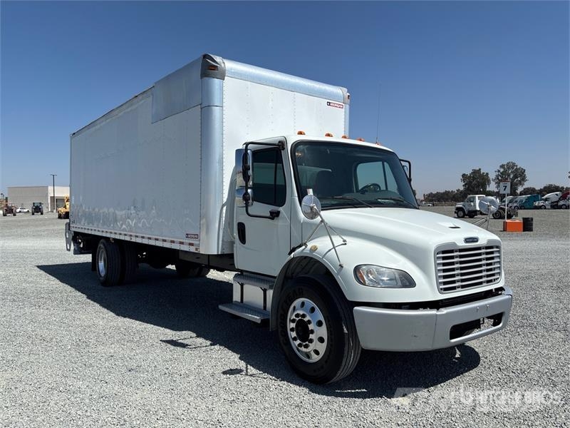 Freightliner M2106 4x2 Van Truck Samochody ciężarowe ze skrzynią zamkniętą