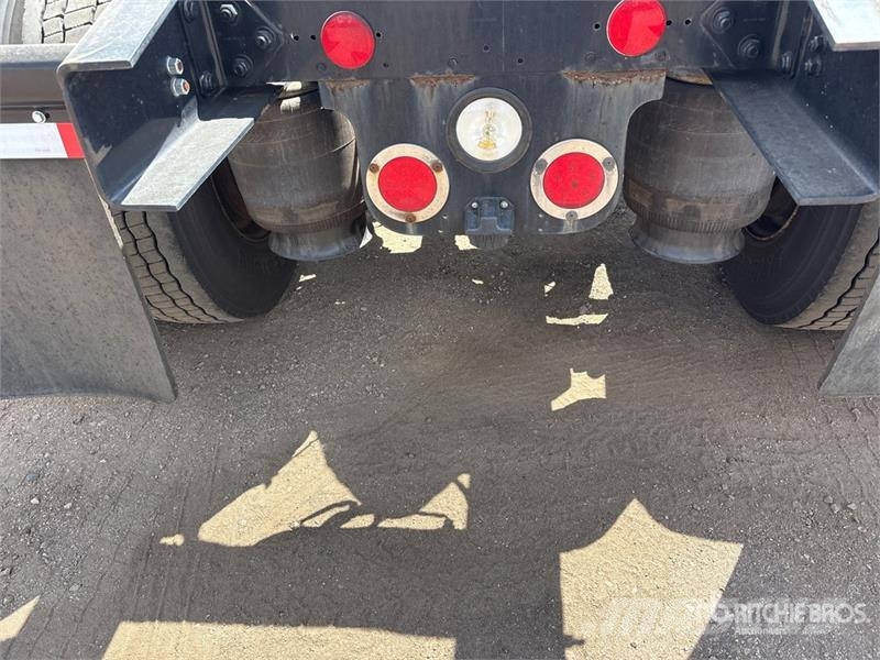 Freightliner M2106 4x2 S/A Day Cab Truck Tractor Prime Movers