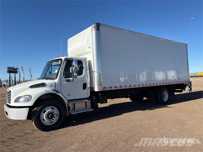 Freightliner M2106 4x2 Van Truck Camiones con caja de remolque