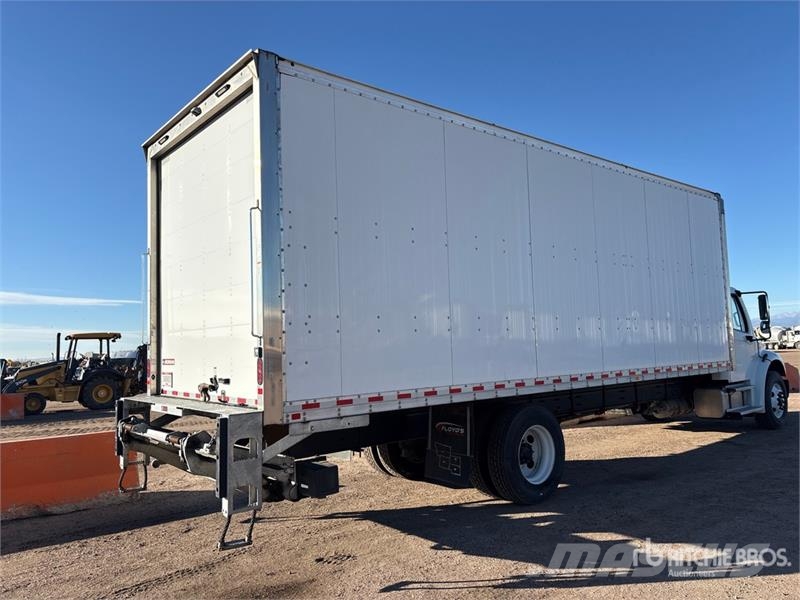 Freightliner M2106 4x2 Van Truck Camiones con caja de remolque