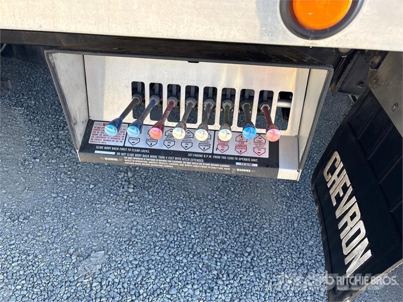 Freightliner M2106 4x2 Rollback Truck Hinausautot