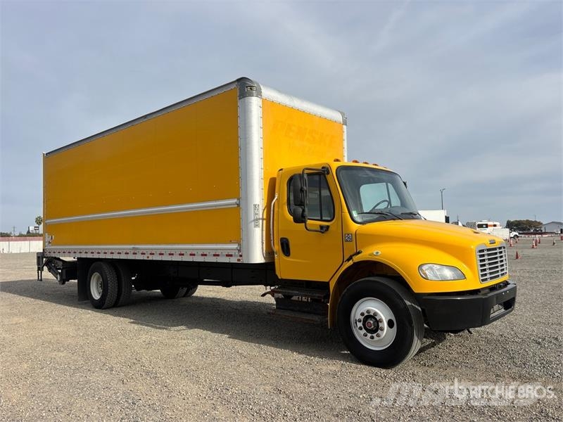 Freightliner M2106 4x2 Van Truck Camion cassonati