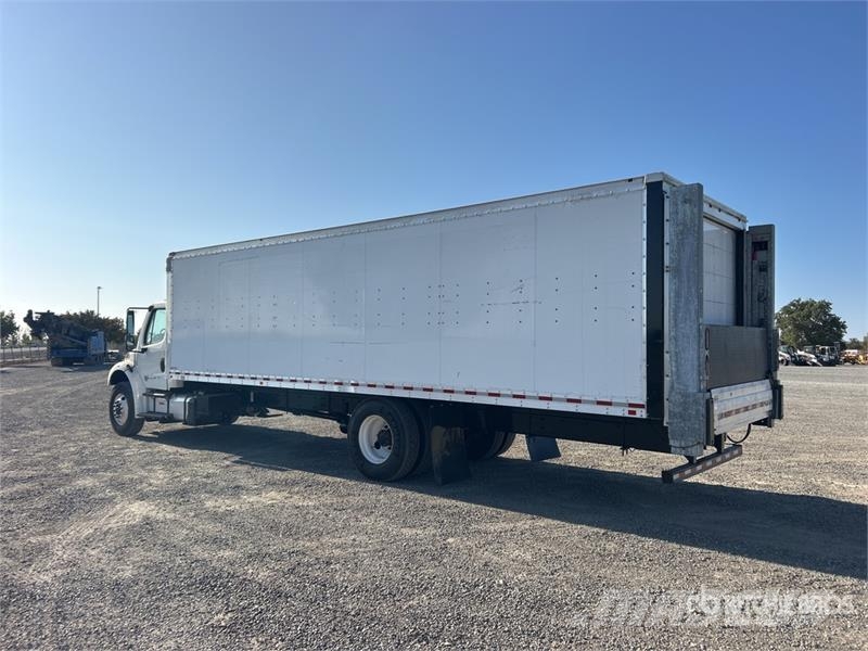 Freightliner M2106 4x2 Van Truck Sanduk kamioni