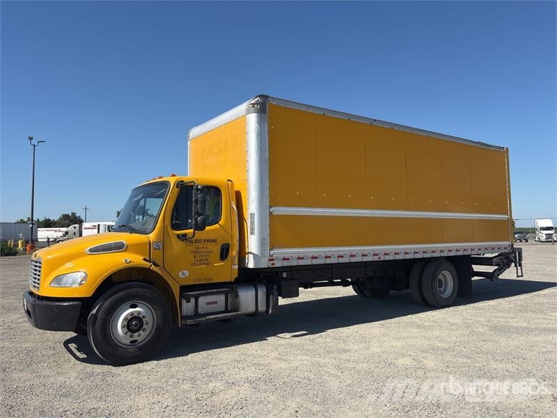 Freightliner M2106 4x2 Van Truck Фургони