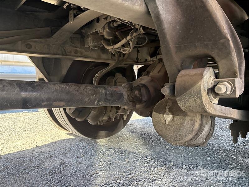 Freightliner M2106 6x2 Rollback Truck Евакуатори