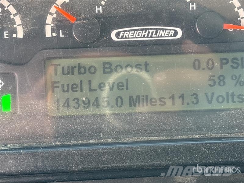 Freightliner MT45 هيكل صندوقي