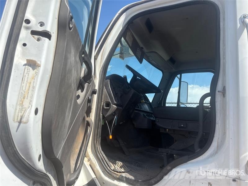 Freightliner Products Camel 1200 on Freightliner 114SD 6x4 Sew Αποφρακτικά οχήματα