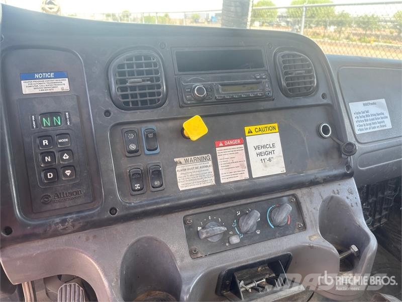 Freightliner Products Camel 1200 on Freightliner 114SD 6x4 Sew Αποφρακτικά οχήματα