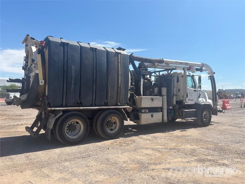 Freightliner Products Camel 1200 on Freightliner 114SD 6x4 Sew Αποφρακτικά οχήματα