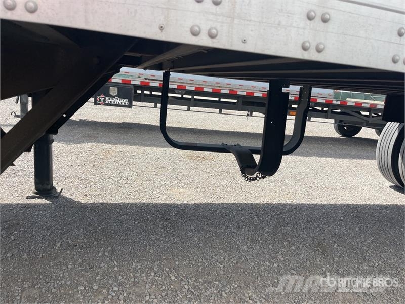 Fruehauf 28 ft x 102 in S/A Van Trailer Reboques de caixa fechada