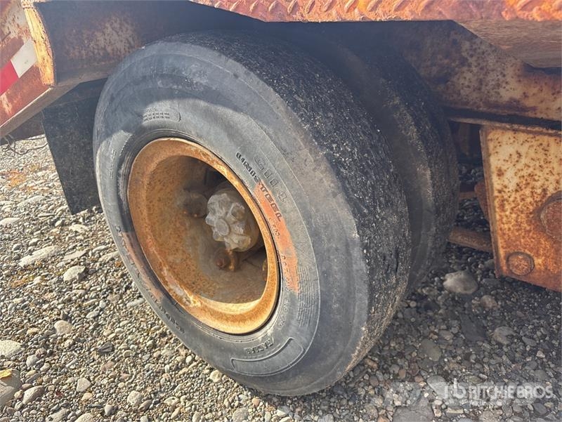 Fruehauf 37 ft T/A Step Deck Trailer Plataformas bajas