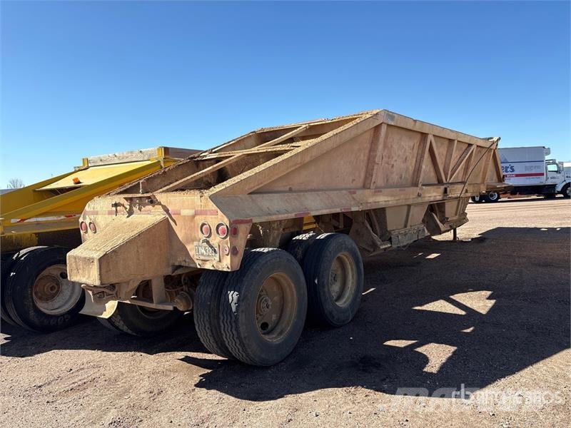 Fruehauf 44 ft T/A Belly Dump Trailer Kiper prikolice
