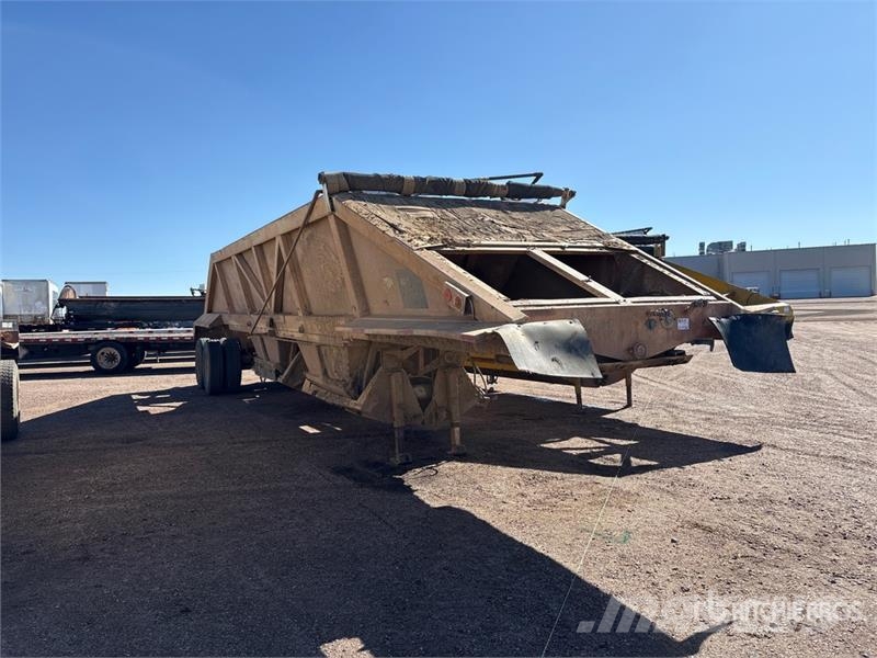 Fruehauf 44 ft T/A Belly Dump Trailer Rimorchi ribaltabili