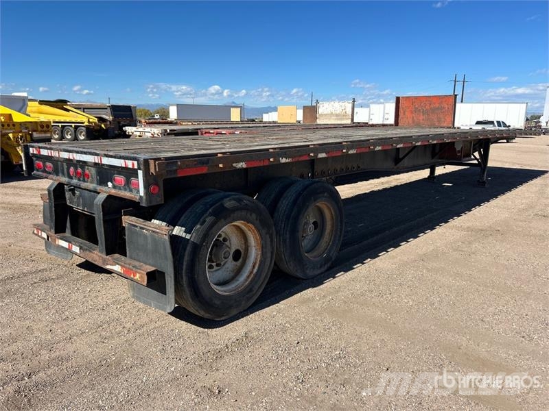 Fruehauf 45 ft T/A Flatbed Trailer Remorque ridelle