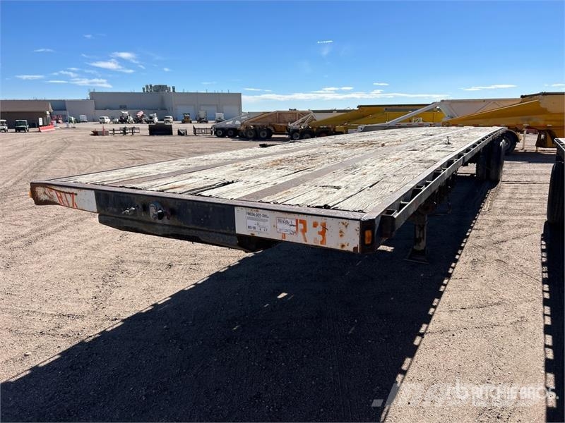 Fruehauf 45 ft T/A Flatbed Trailer Remorque ridelle
