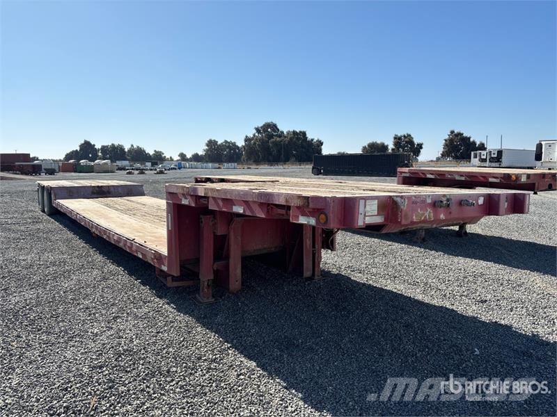 Fruehauf 48 ft T/A Double Drop Step Deck Trailer Tieflader