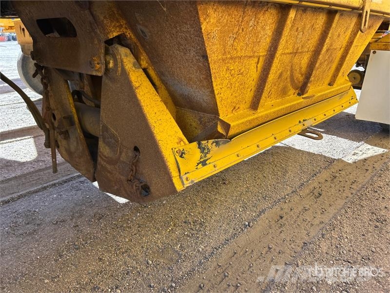 Fruehauf DESB2M11A 20 ft T/A Pup Belly Dump Trailer Bañeras
