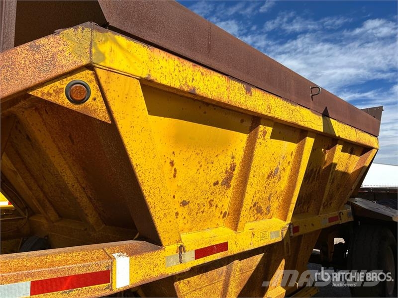 Fruehauf DESB2M11A 20 ft T/A Pup Belly Dump Trailer Bañeras