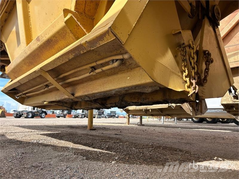 Fruehauf DESM2M22 40 ft T/A Belly Dump Trailer Kipper
