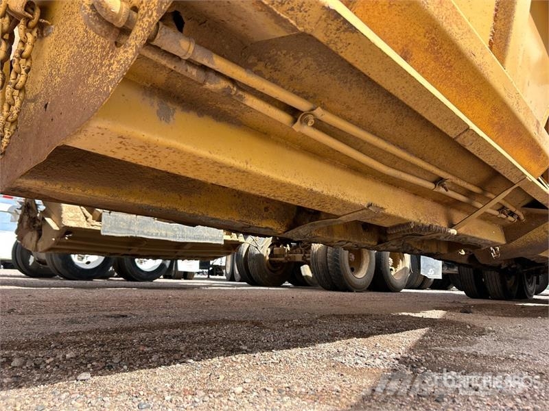 Fruehauf DESM2M22 40 ft T/A Belly Dump Trailer Kipper