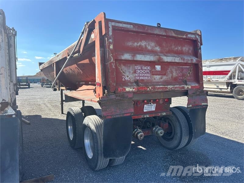 Fruehauf DRXXM232W 33 ft T/A End Dump Trailer Pašizgāzējs