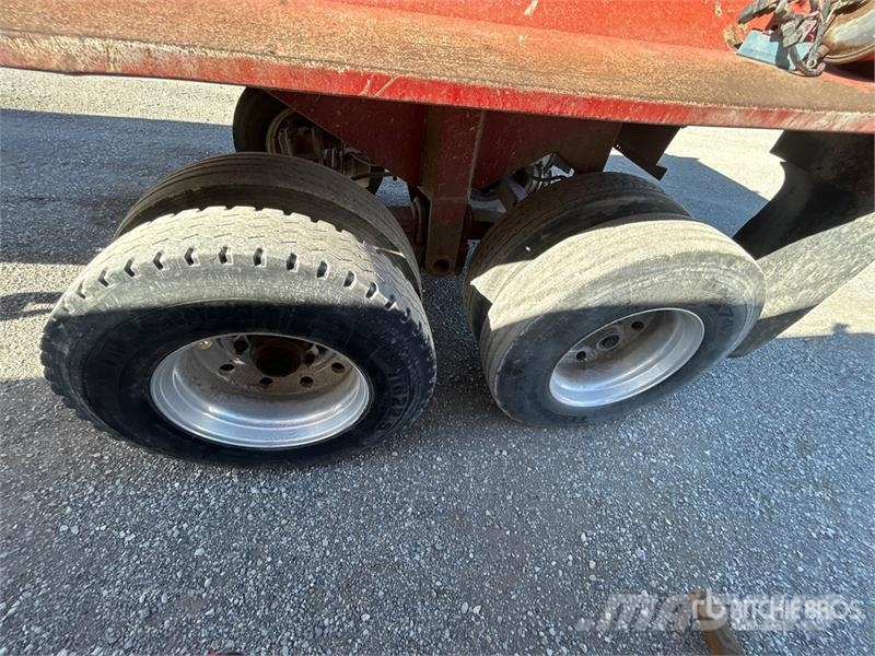 Fruehauf DRXXM232W 33 ft T/A End Dump Trailer Pašizgāzējs
