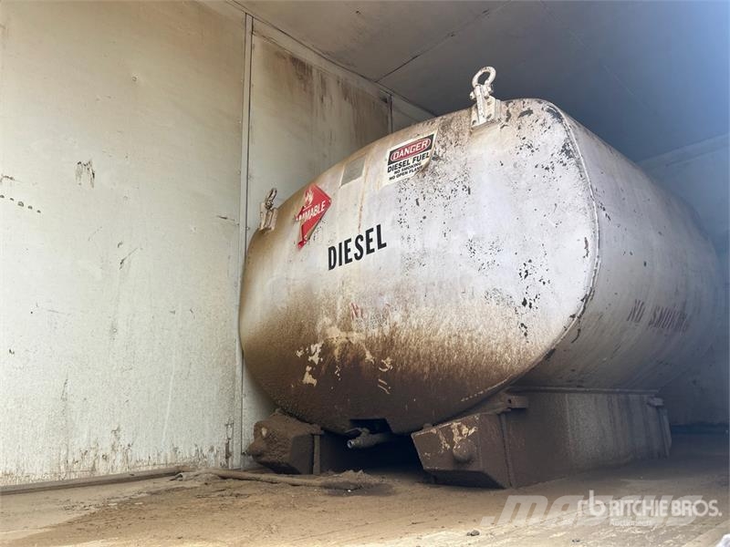 Fruehauf FB8-F2-40 T/A Van Trailer Reboques baú