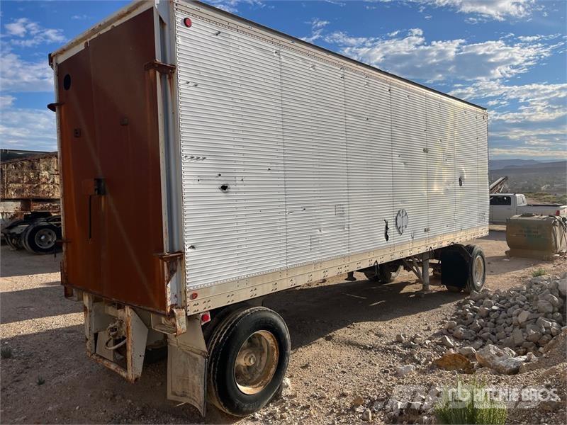 Fruehauf FBBX-F1-28 28 ft S/A Van Trailer Sanduk prikolice