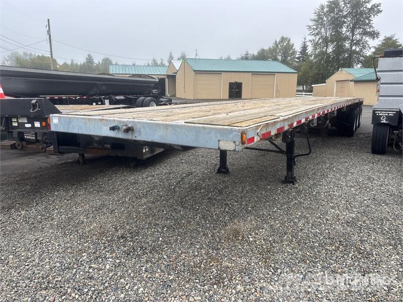 Fruehauf PBATS2W 48 ft Tri/A Flatbed Trailer Бордови