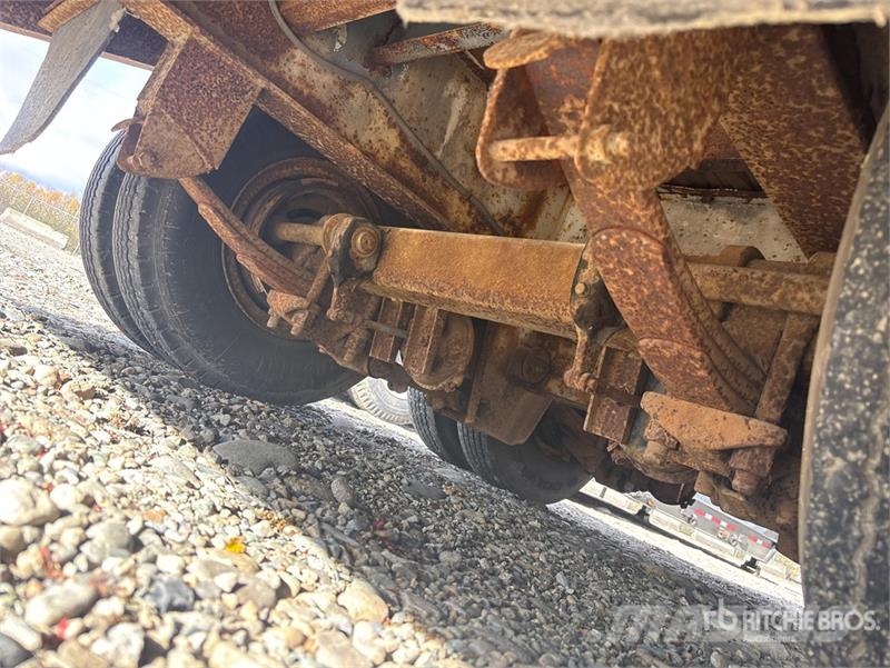 Fruehauf PBJ219DE95 37 ft T/A Step Deck Trailer Οχήματα με χαμηλό δάπεδο