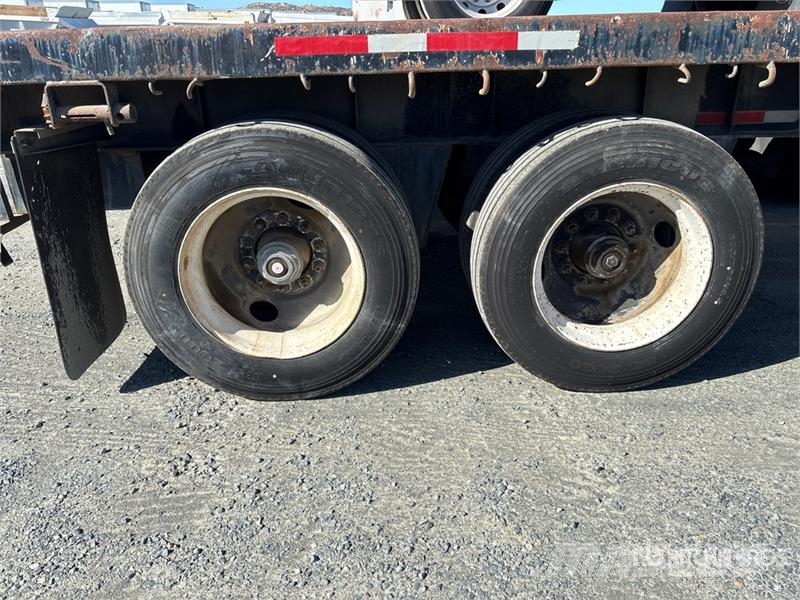 Fruehauf PF-T2-48 48 ft T/A Flatbed Trailer Причепи-платформи/бокове розвантаження