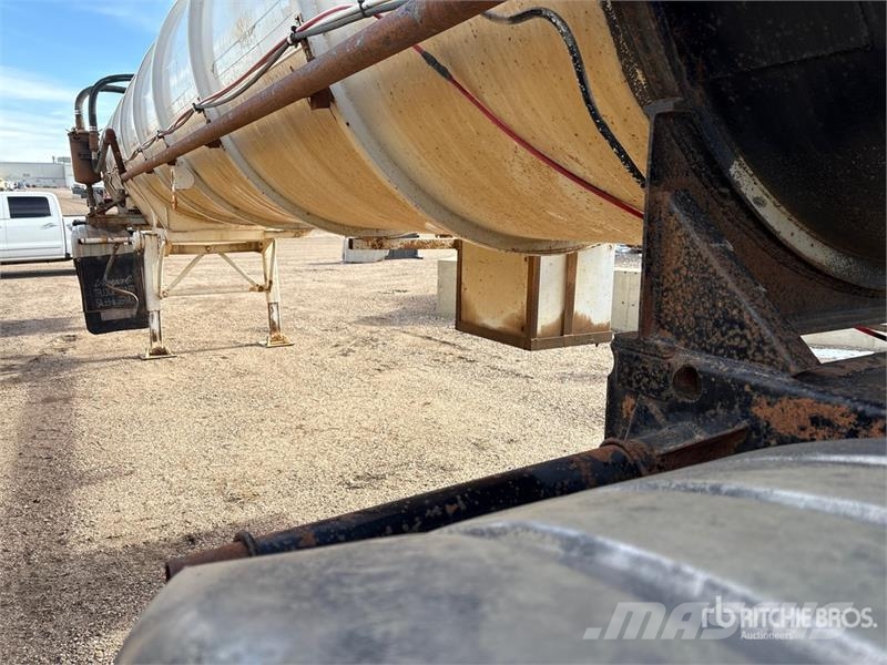 Fruehauf T/A Vacuum Tanker Trailer Ρυμούλκες βυτίων